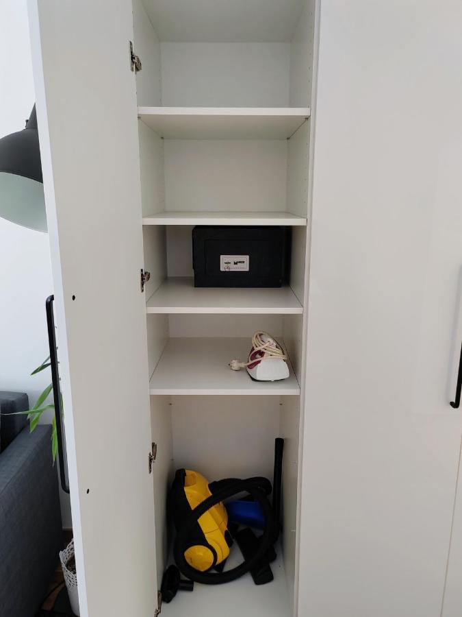 S15 Studio Apartment Free Parking 萨格勒布 外观 照片
