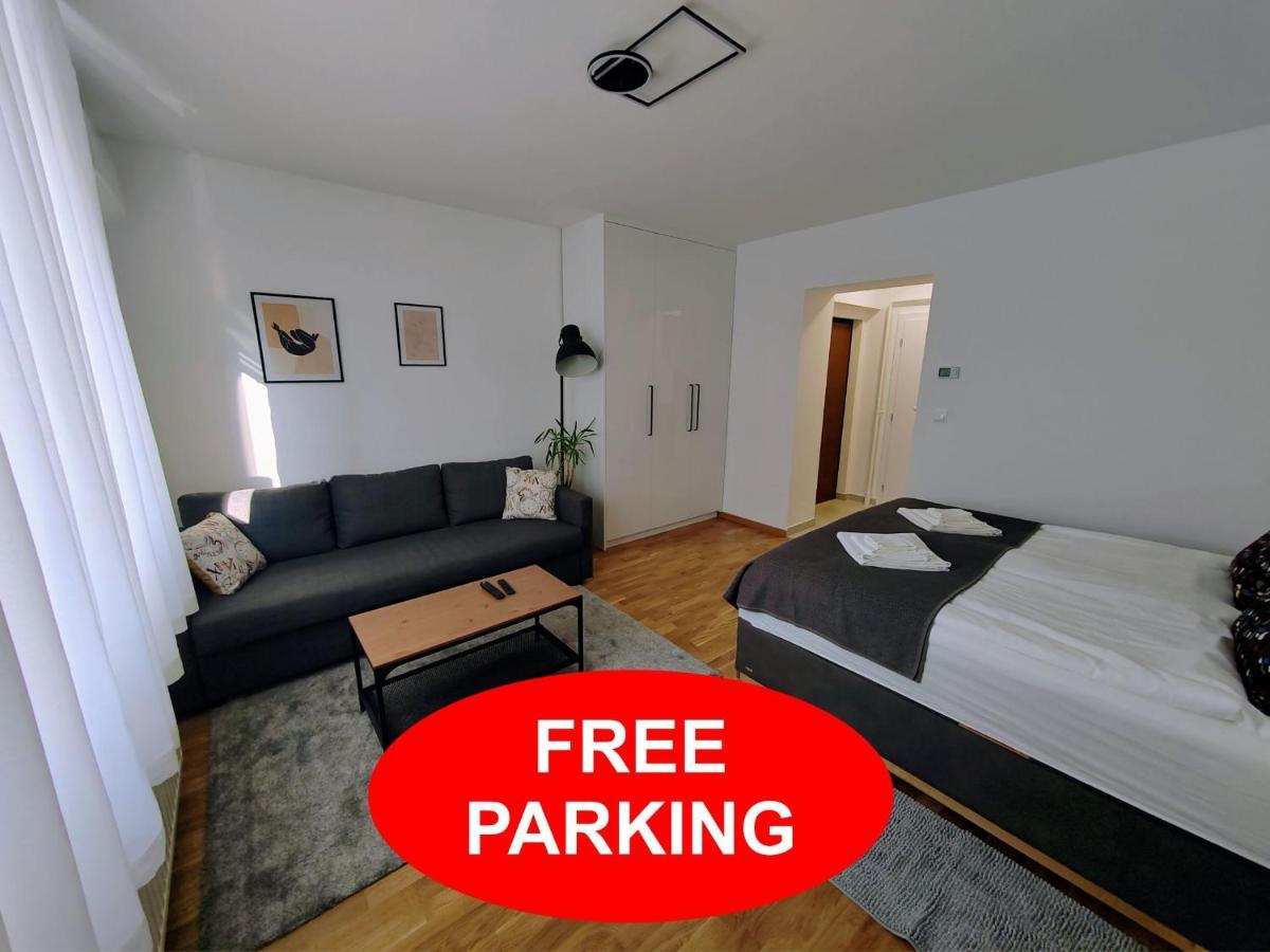 S15 Studio Apartment Free Parking 萨格勒布 外观 照片